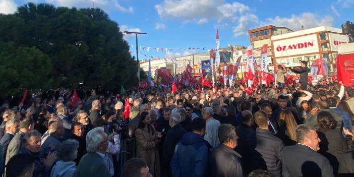 Kayyuma karşı Esenyurt mitingi tıklım tıklım! Adım atacak yer yok