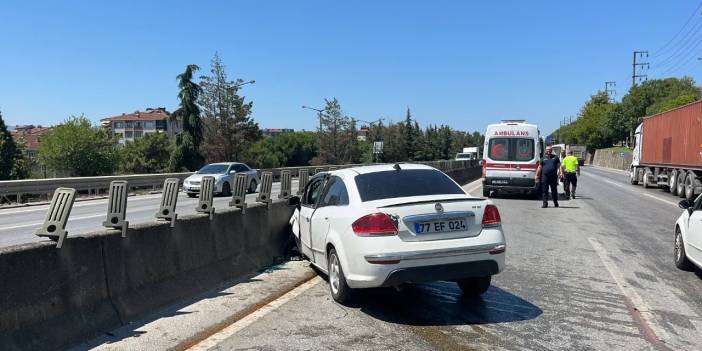 Otomobilden fırlayan parçalara çarpan adam ağır yaralandı