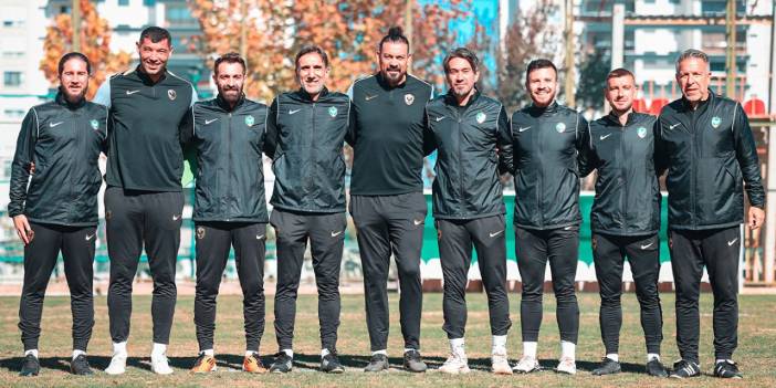 Servet Çetin ekibini kurdu. Amedspor müjdeyi duyurdu