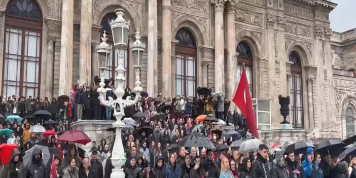 Atatürk Dolmabahçe Sarayı'nda anıldı