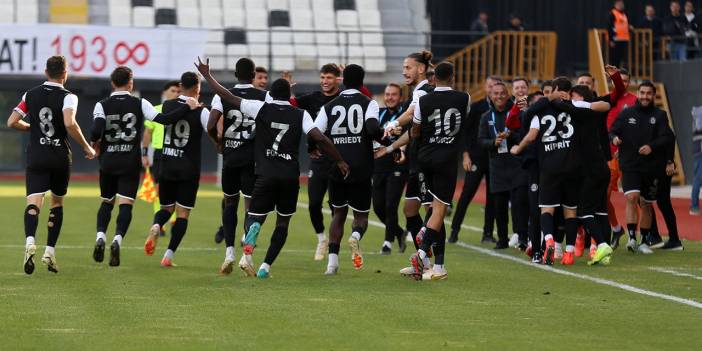 Manisa FK Erzurumspor'u liderlikten kaldırdı