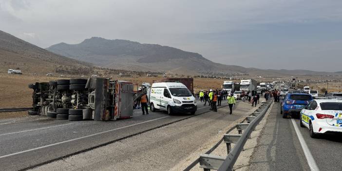 Konya'da süt tankeriyle kamyonun çarpıştığı kazada 2 kişi yaşamını yitirdi