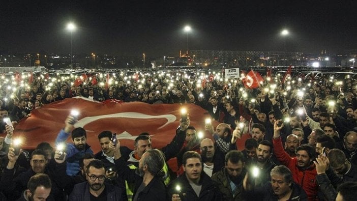 Uber şoförlerinden Yenikapı'da eylem!