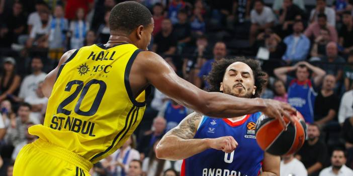 Süper Lig'de Fenerbahçe Beko Anadolu Efes derbisi