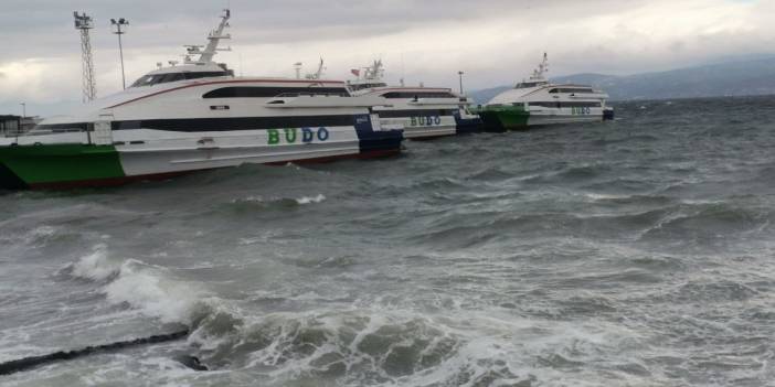 Marmara'da İDO, BUDO, GESTAŞ ve Marmara Ro-Ro seferlerine fırtına engeli