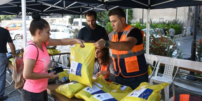 Kuşadası Belediyesi eğitime desteğini sürdürüyor