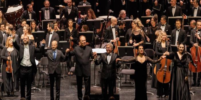 İstanbul- Requiem AKM'de müzikseverlerle buluştu