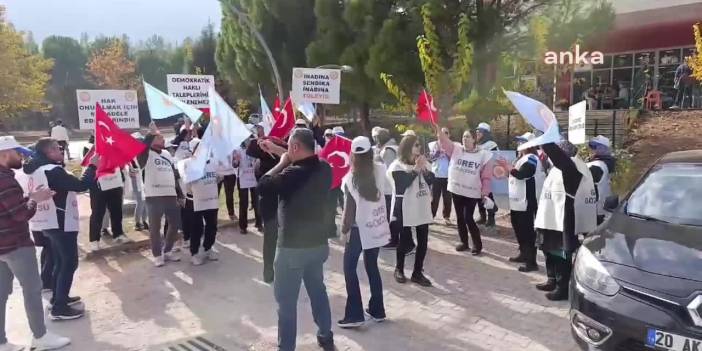 Pamukkale Üniversitesi'nde işçiler grevde