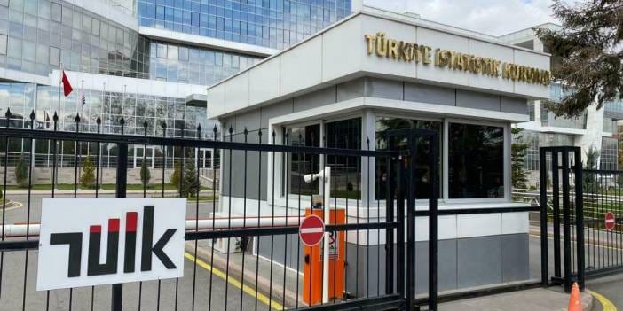 TÜİK işsizliği değil mucizeyi açıklamış: Hokus pokus yapmadı ama 11,6 milyon işsiz yok oldu