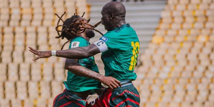 Aboubakar ve N'Koudou attı Kamerun kazandı