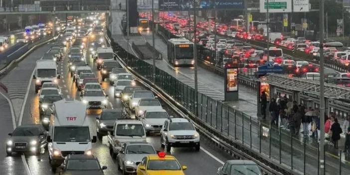 İstanbul'da trafik yoğunluğu yüzde 70'e ulaştı