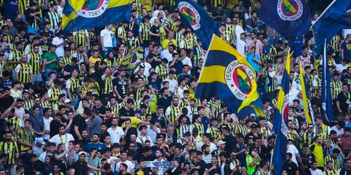 Fenerbahçe'de imzalar atıldı. Yüzler güldü