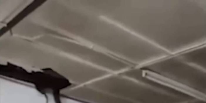 Evin tavanı çökünce gördüklerine inanamadı! Arkasına bakmadan çıktı