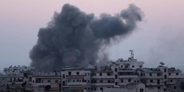 Suriye ve Rus uçaklarından İdlib'e hava operasyonu