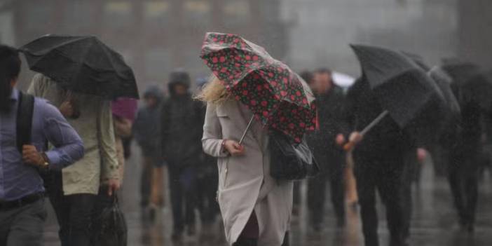 Meteoroloji saatini açıkladı. Fırtına geliyor