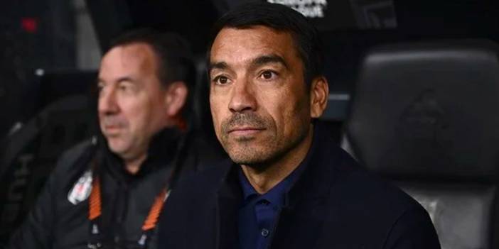 Van Bronckhorst Beşiktaş'a veda etti