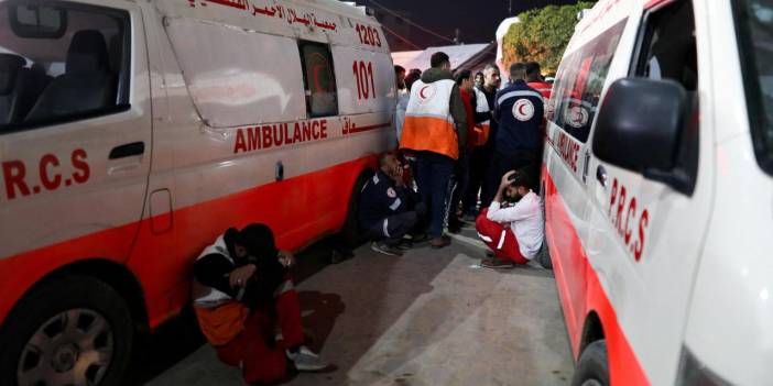 İsrail ordusu, Gazze'nin kuzeyinde ambulansa ateş açtı