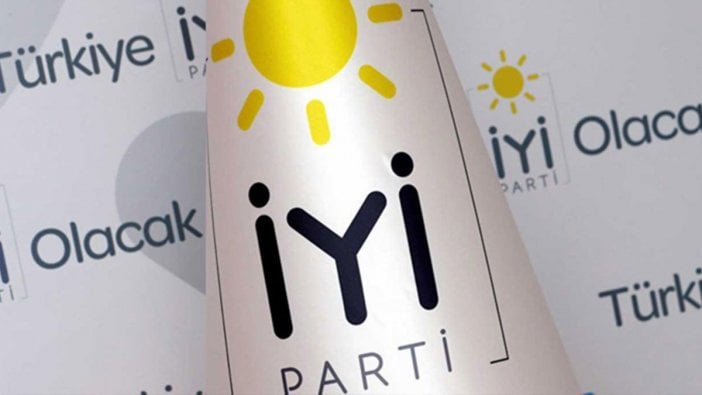 İYİ Parti'de istifa