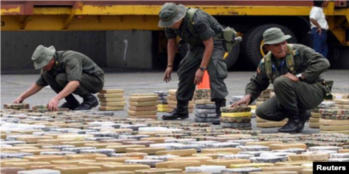 Kolombiya'da uyuşturucu örgütüne yönelik operasyonda 3 küçük çocuk kurtarıldı