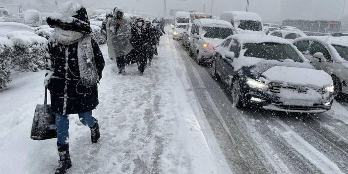 Çok kuvvetli geliyor. Kar birdenbire bastıracak. Sarı ve turuncu kod açıklandı