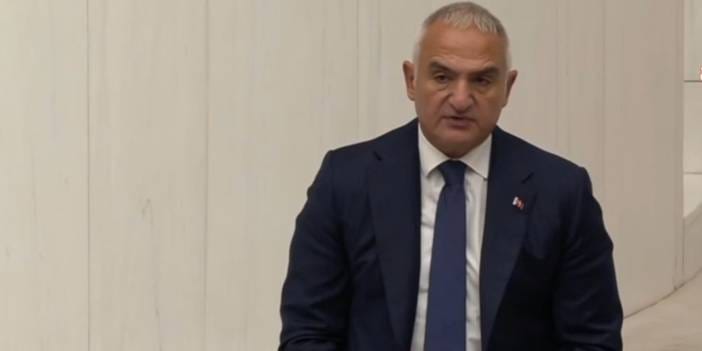 Kültür Bakanı Ersoy 10 ayda kaç turist geldiğini açıkladı