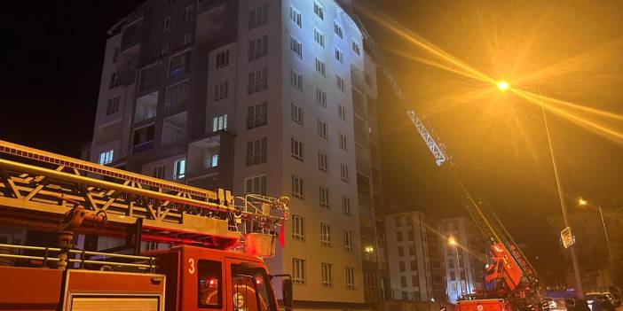 Sivas'ta apartman dairesinde çıkan yangın söndürüldü