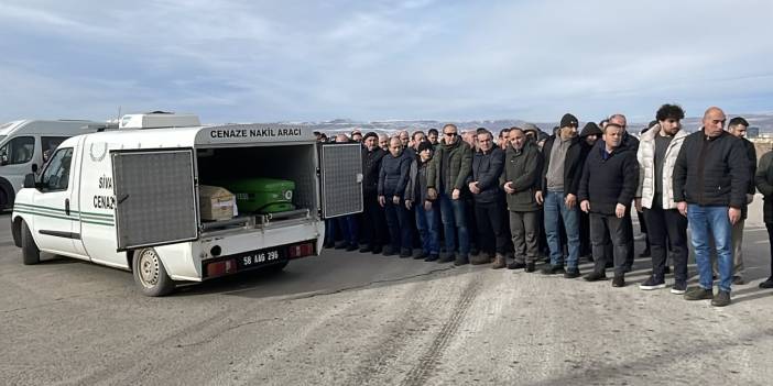 Annesiyle ikizini öldürdü. Yakalanınca rahatsızlandı