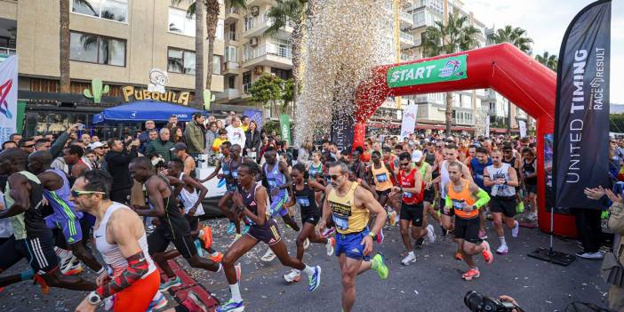 Mersin Maratonu’nda Türkiye rekoru kırıldı