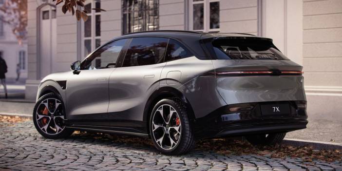 Şarj rekortmeni Çinli SUV otomobil modeli yollarda. Fiyatıyla Tesla'ya rakip