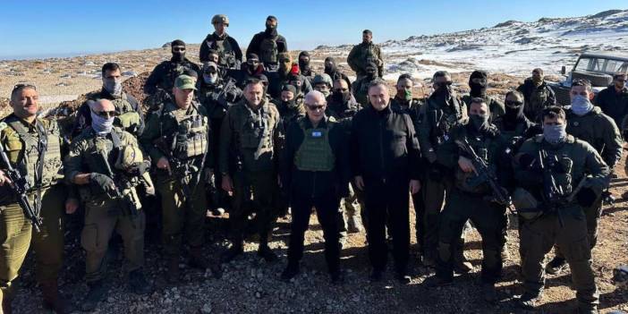 Netanyahu neden Golan Tepeleri'nde poz verdi? Fotoğrafın ardındaki korkunç mesaj ne