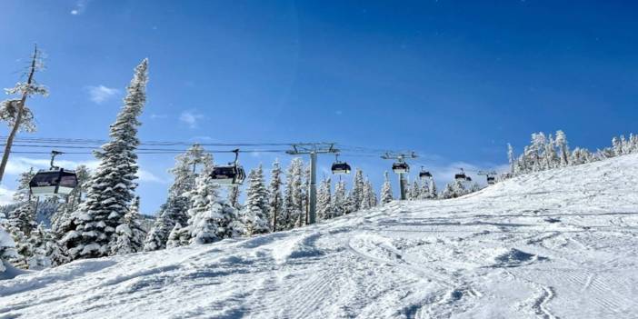 170'ten fazla kişi teleferikte mahsur kaldı