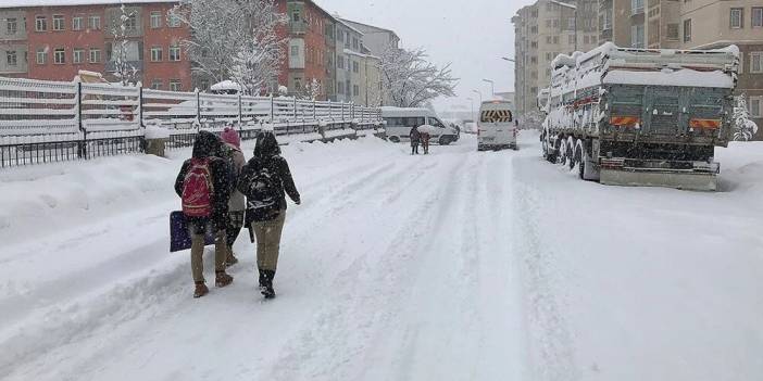 Isparta’da taşımalı eğitime kar engeli