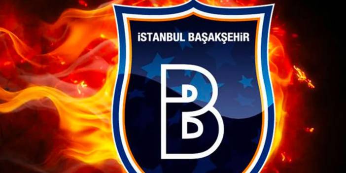 Başakşehir Fransa’dan transfer yaptı. Formayı giydi pozunu verdi