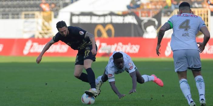 Konyaspor kazandı. Galatasaray'ın üstüne geçti