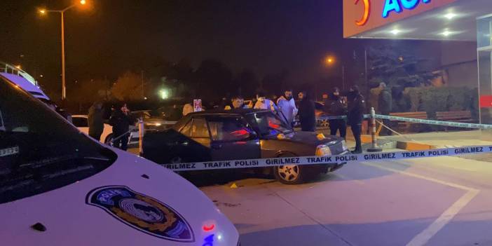 Erzincan'da araç içindeki kavgada 1 kişi öldürüldü