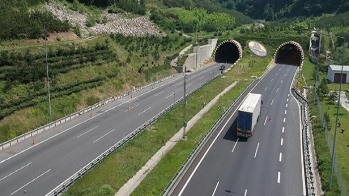 İstanbullular dikkat; TEM İstanbul yönü 26 gün trafiğe kapanacak