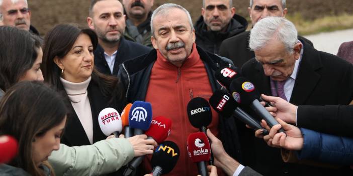 DEM Parti beklenen İmralı heyeti açıklamasını yaptı