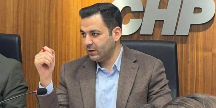 Cem Aydın'a yurt dışı yasağı