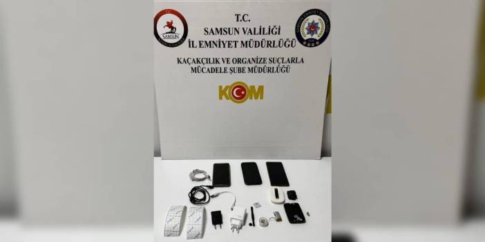 Ehliyet sınavında kopya düzeneği kurulmuş