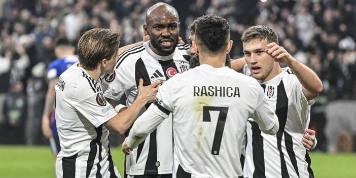 Beşiktaş'ın Antalyaspor maçı ilk 11'i belli oldu! Solskjaer sürpriz yaptı