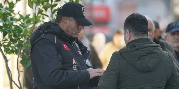 İzmir'de 884 kişi yakalandı