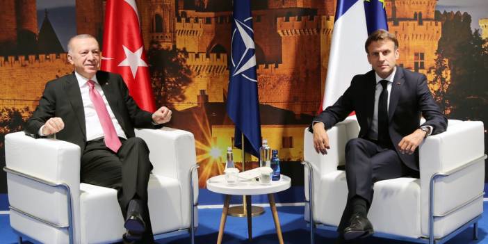 Cumhurbaşkanı Erdoğan ve Macron telefonla görüştü