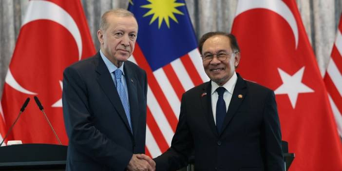 Malezya Başbakanı'ndan Erdoğan'a jest: Kalbimin tek sahibine