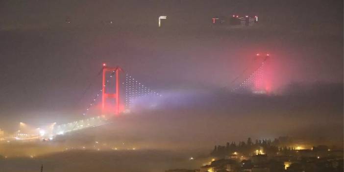 İstanbul Boğazı'nda gemi trafiği kapatıldı