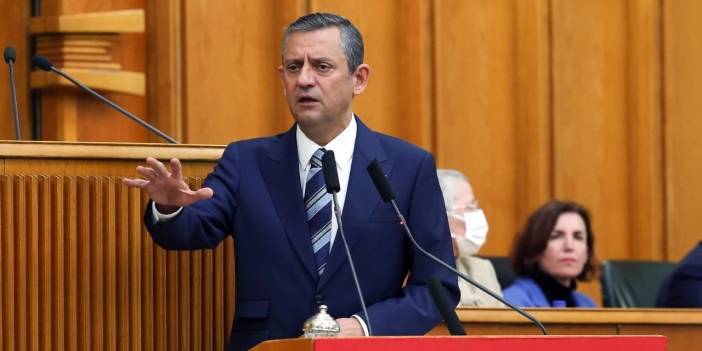 Özgür Özel kayyuma karşı Erdoğan'a 'Siirt Üçlemesi'ni hatırlattı