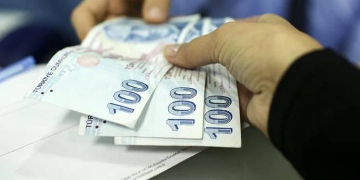 "Emeklinin bayram ikramiyesi ne kadar olacak?" sorusunu geçiştirdi! Cevdet Yılmaz'dan kaçamak yanıt