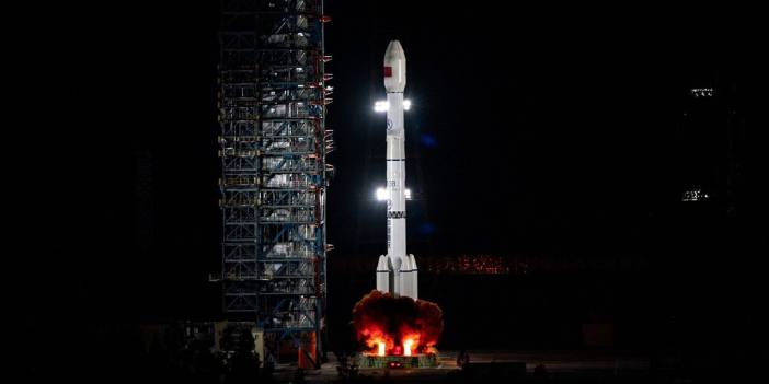 Çin, uzaya yeni uydu gönderdi