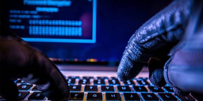 Aralarında kritik kurum çalışanları da var: Kişisel bilgiler satıldı iddiası Meclis'te