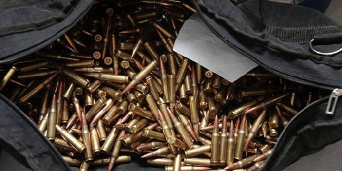 Silah kaçakçılığı operasyonunda yüzlercesi ele geçirildi