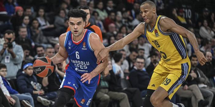 Anadolu Efes'ten farklı zafer